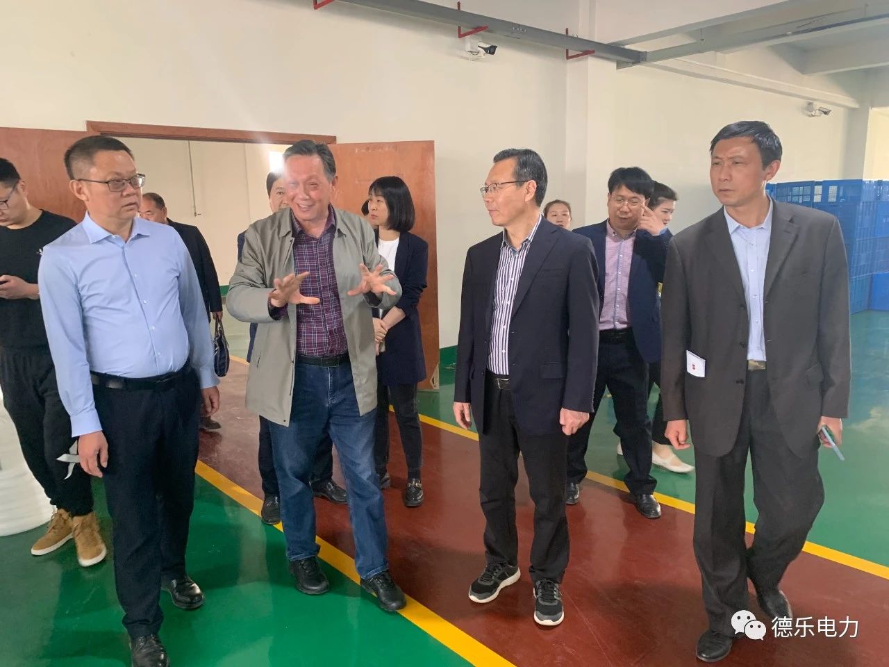 隨州市政協(xié)“大力實(shí)施成長(zhǎng)工程，推進(jìn)中小企業(yè)健康快速發(fā)展”專(zhuān)題調(diào)研廣水座談會(huì)在德樂(lè)電力召開(kāi)